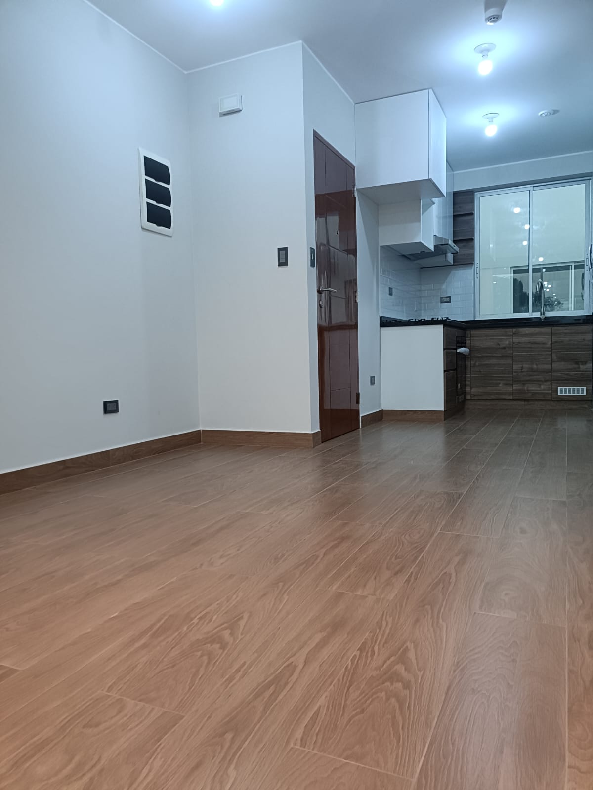 DULEX DE ESTRENO MODERNO EXCLUSIVO  AV BERTELLO LIMITE PUEBLO LIBRE - Imagen ampliada 34