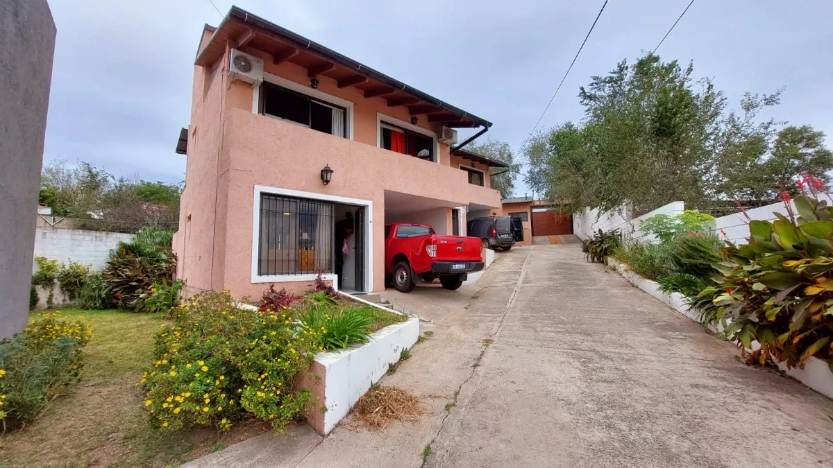 VENTA DUPLEX CARLOS PAZ MIGUEL MUÑOZ - Imagen ampliada 1