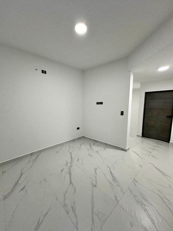 Casa en Venta con acabados de lujo en Villa Universidad - Imagen ampliada 5