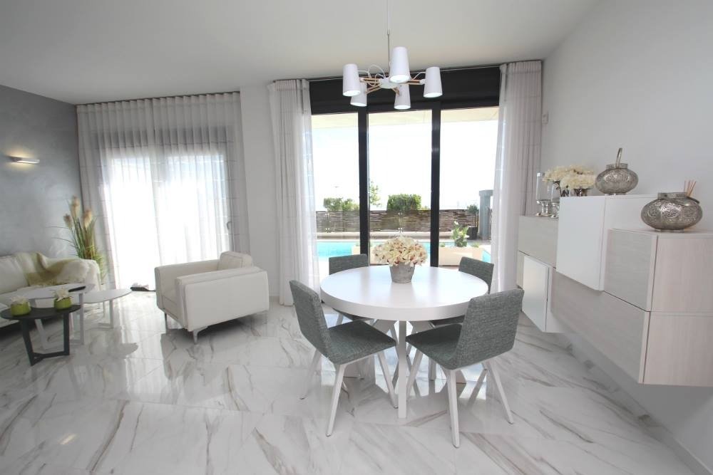Villa en San Miguel de Salinas Alicante - Imagen ampliada 2