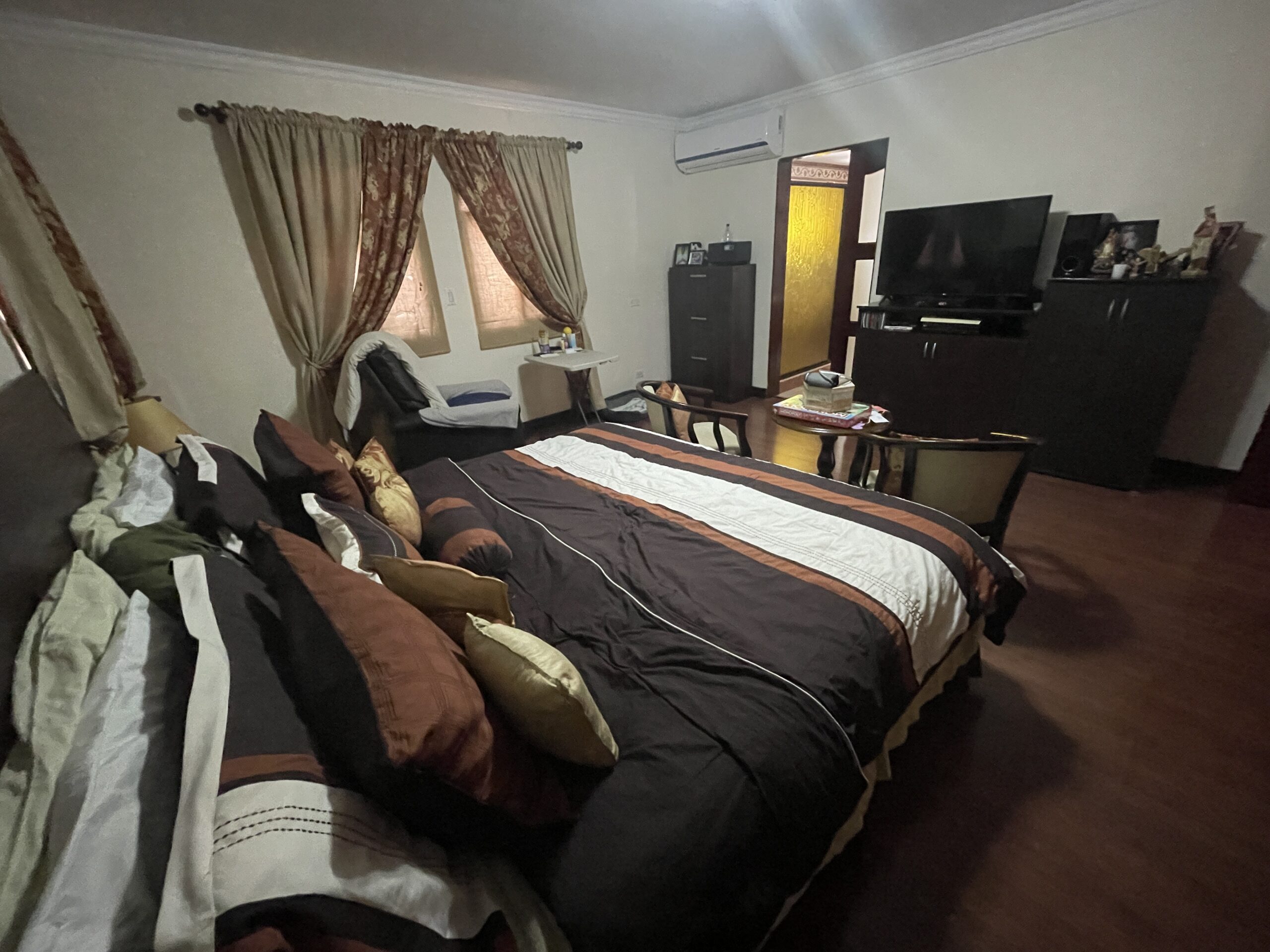Casa en La Alameda - Imagen ampliada 20