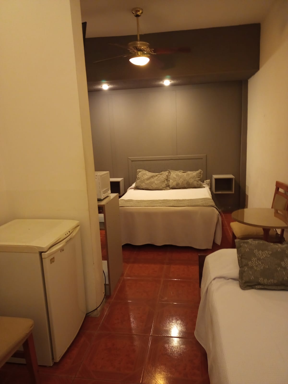 VENDO HOTEL Céntrico en Ciudad de Mendoza Argentina - Imagen ampliada 7