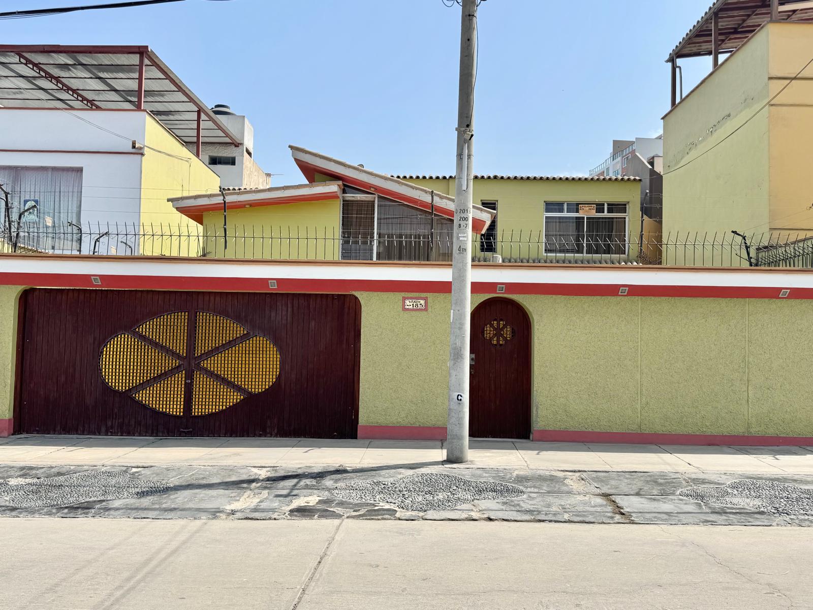 OCASIÓN EN SAN BORJA – VENTA DE CASA EN LA MEJOR ZONA - Imagen ampliada 2