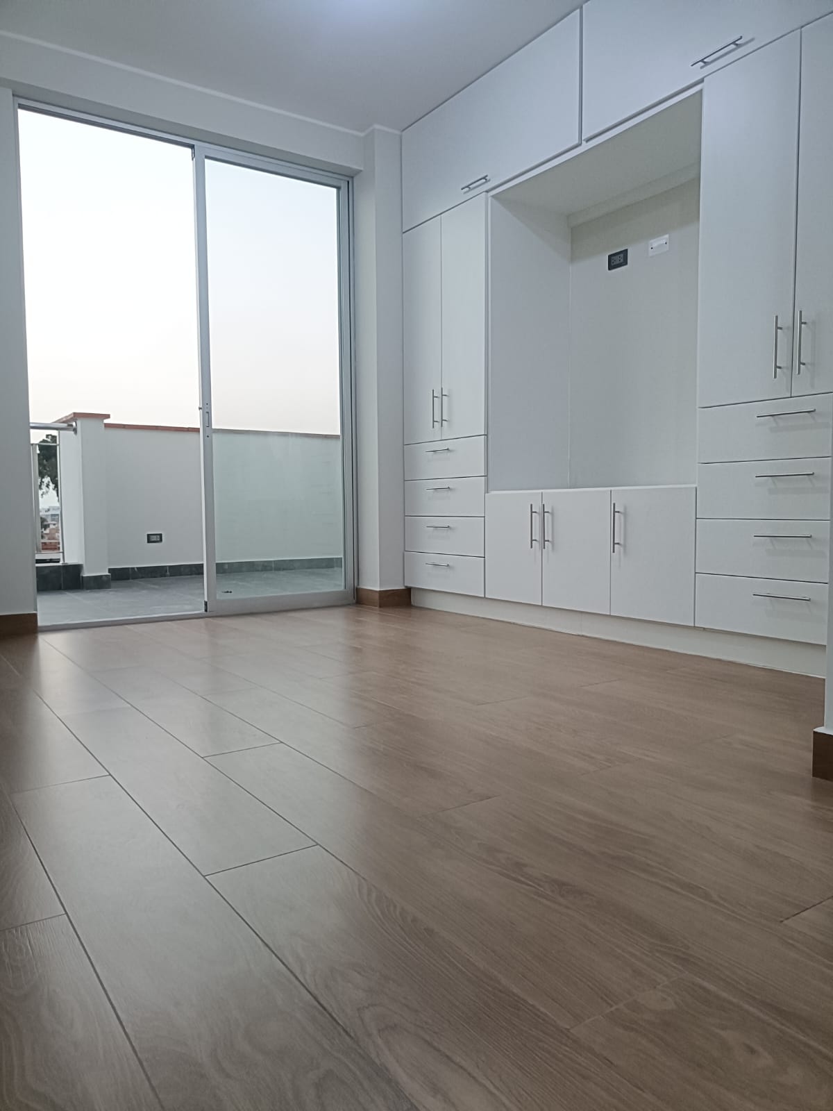 DULEX DE ESTRENO MODERNO EXCLUSIVO  AV BERTELLO LIMITE PUEBLO LIBRE - Imagen ampliada 10