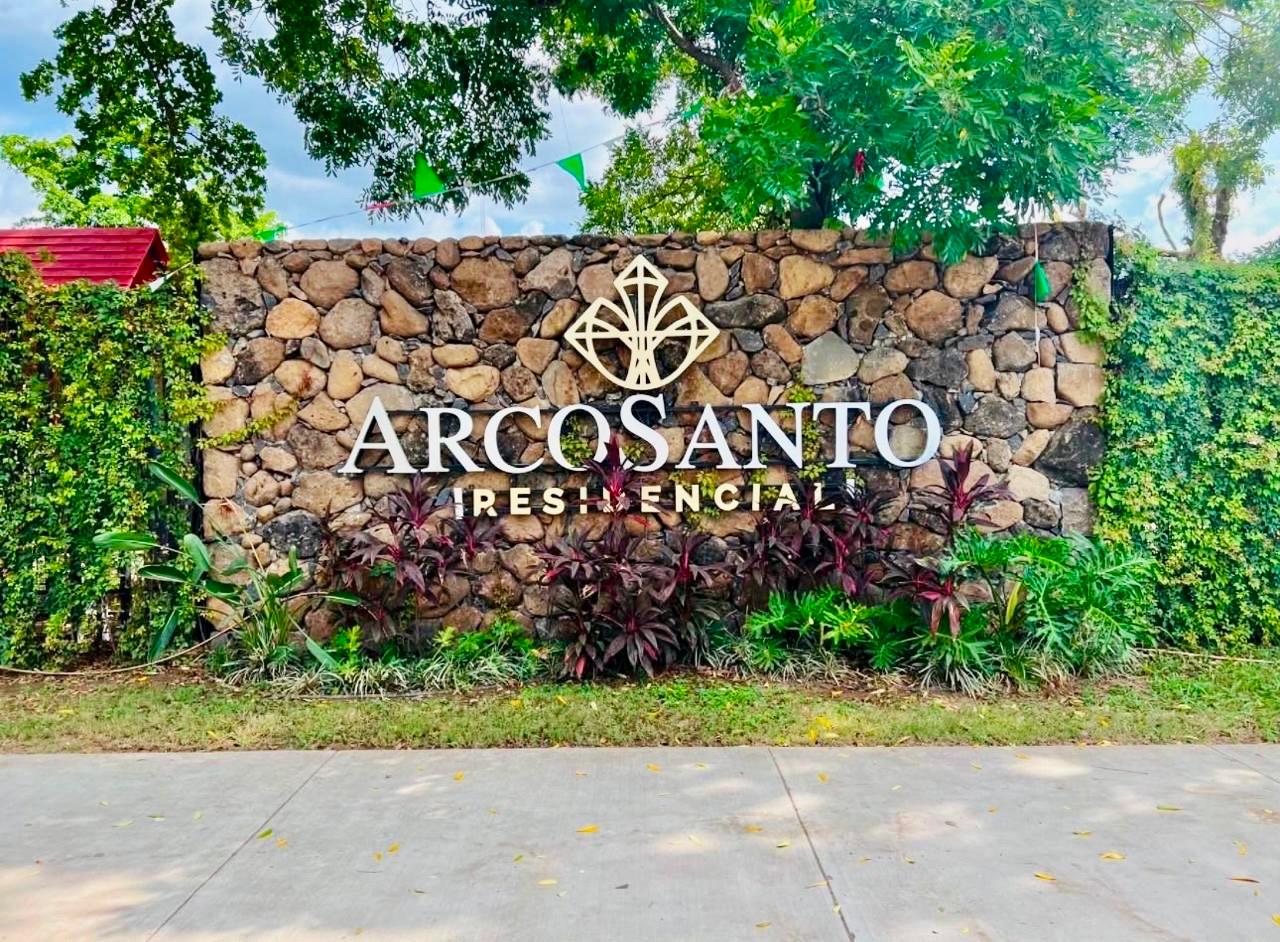 Residencia Modelo San Javier en Venta en Arco Santo Residencial - Imagen ampliada 15