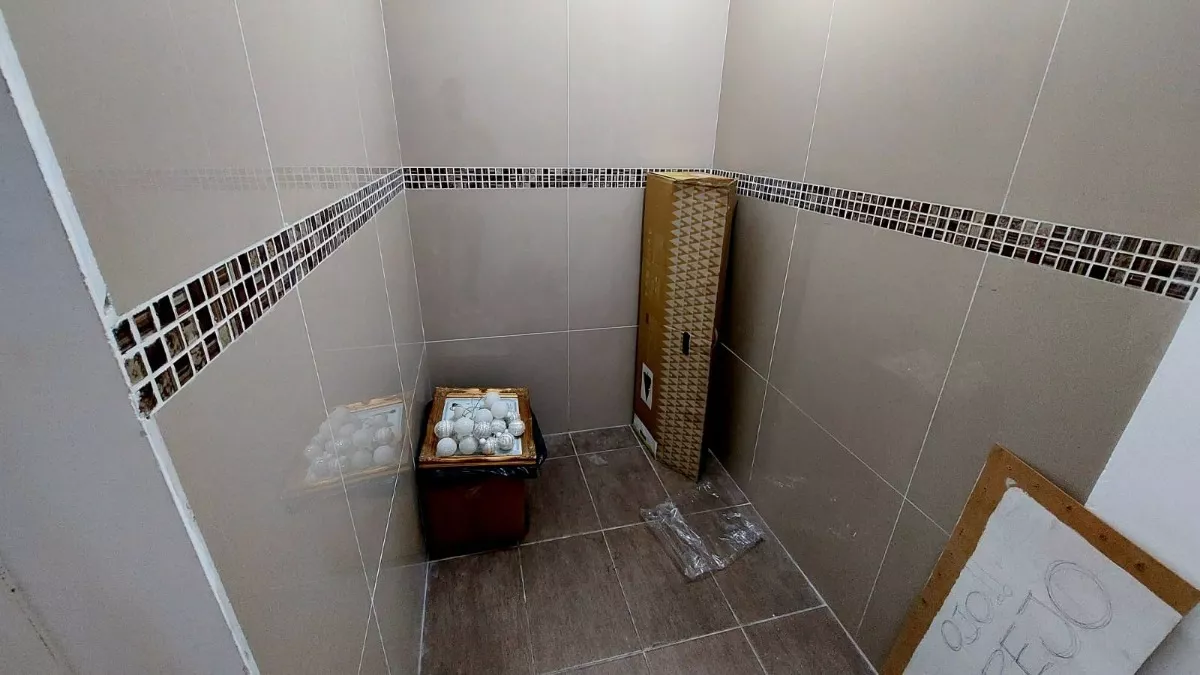 VENTA LOCAL COMERCIAL CARLOS PAZ CENTRO - Imagen ampliada 7