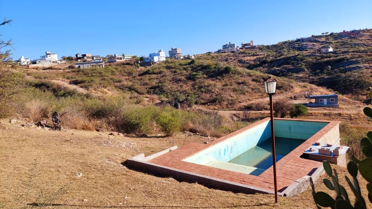 VENTA CASA VILLA DEL LAGO CARLOS PAZ 2 DORMITORIOS PILETA - Imagen ampliada 13