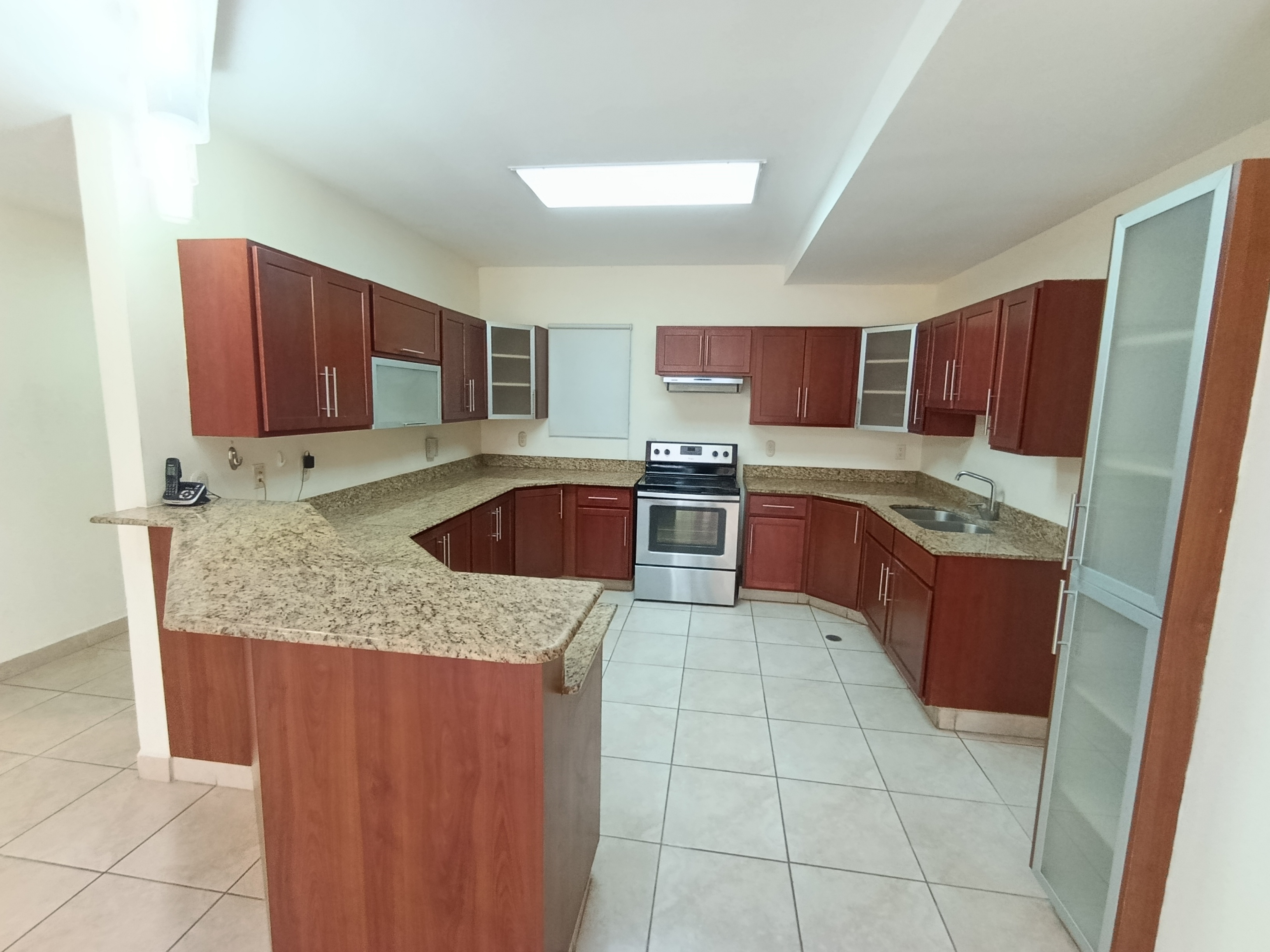 Apartamento en renta en Condominio Parque del Club - Imagen ampliada 4