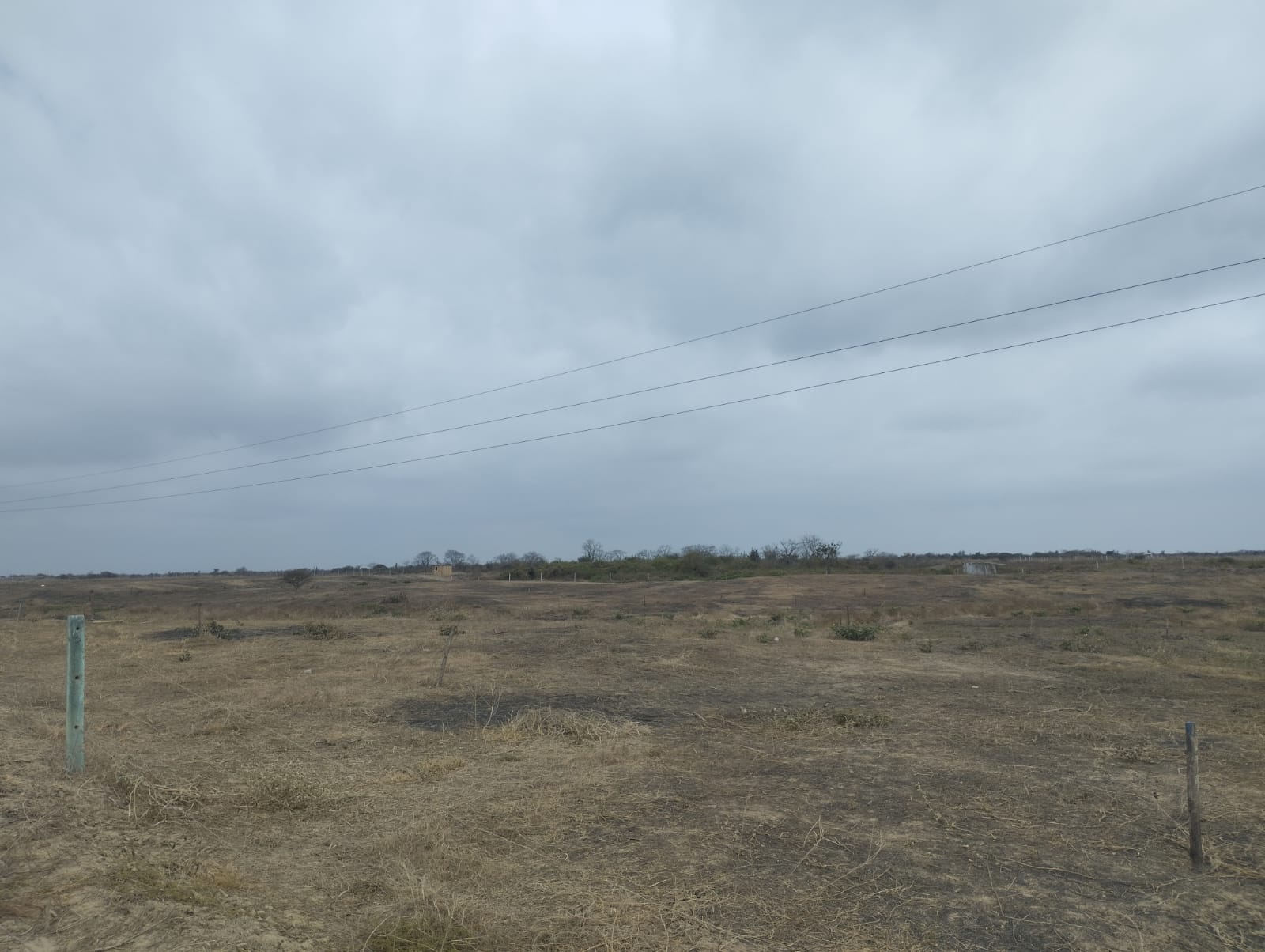 Se vende esta Propiedad En Playas Villamil - Imagen ampliada 3