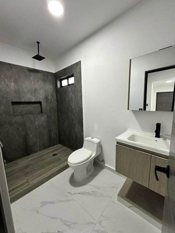 Casa en Venta con acabados de lujo en Villa Universidad - Imagen ampliada 6