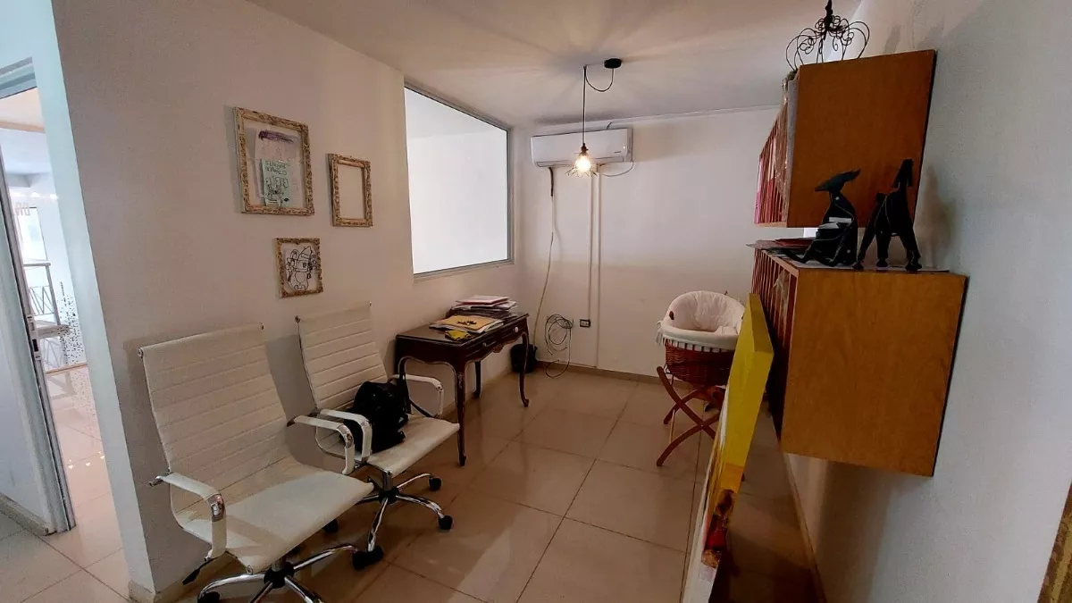 VENTA LOCAL COMERCIAL CARLOS PAZ CENTRO - Imagen ampliada 2