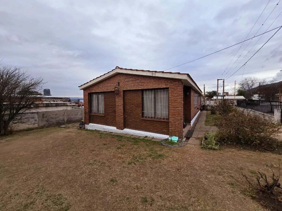 VENTA CASA CARLOS PAZ 3 HABITACIONES MALVINAS - Imagen ampliada 10