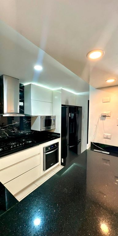 Residencia en Venta por Debajo de Avalúo en Benevento Residencial - Imagen ampliada 6