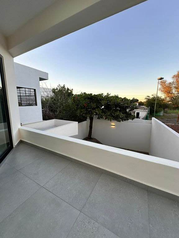 Casa en Venta con acabados de lujo en Villa Universidad - Imagen ampliada 7